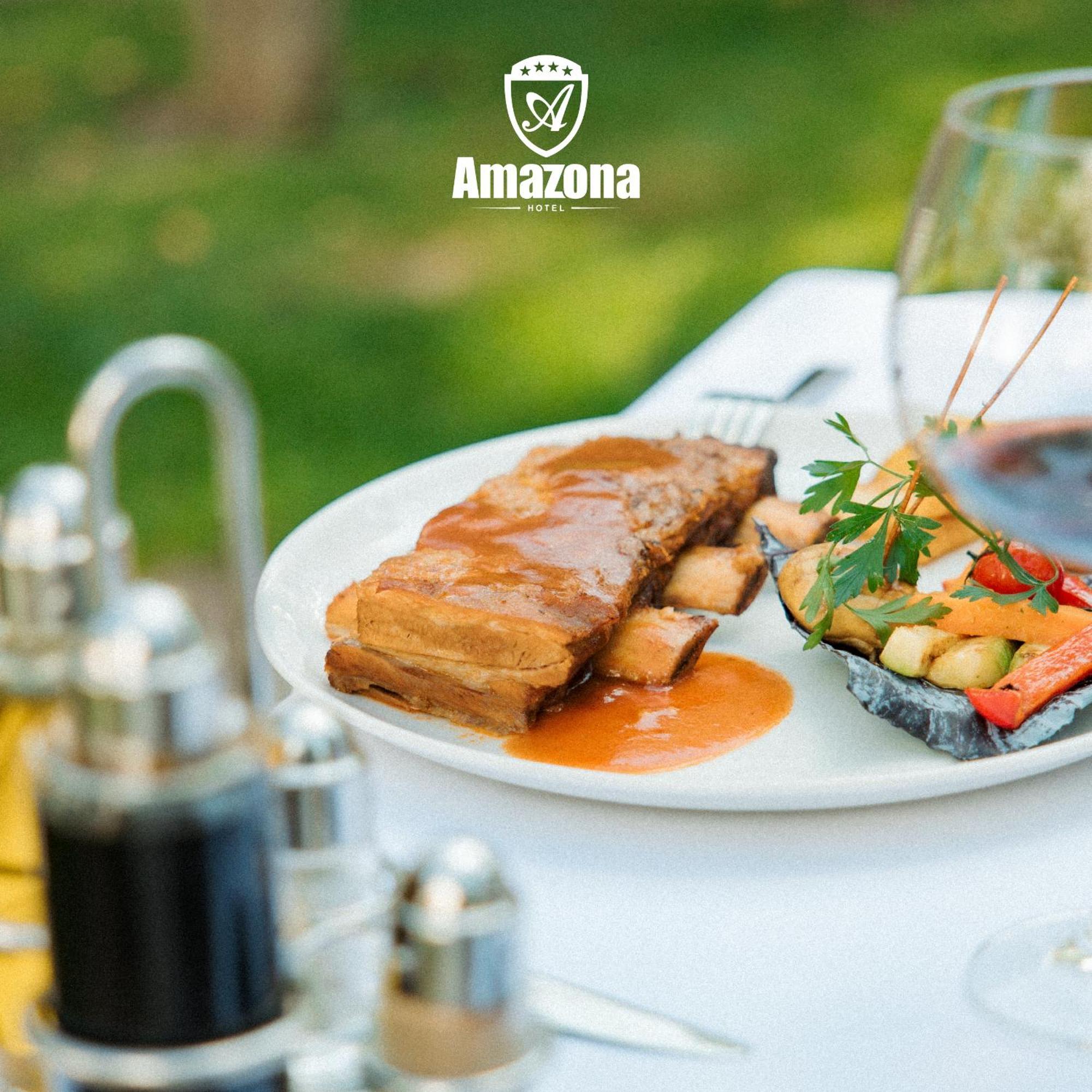 Amazona Hotel Prisztina Zewnętrze zdjęcie
