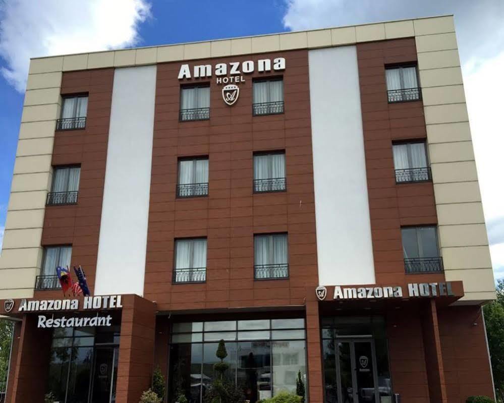 Amazona Hotel Prisztina Zewnętrze zdjęcie